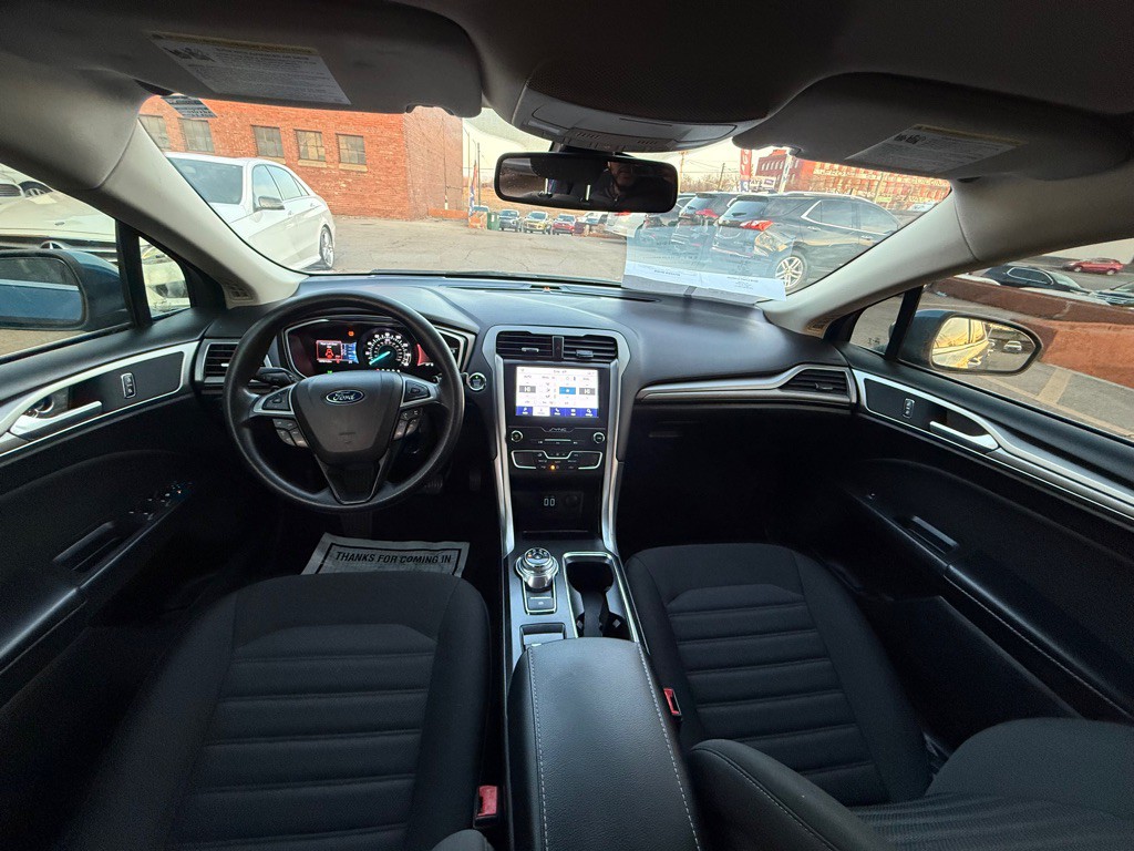 2019 Ford Fusion Image 13