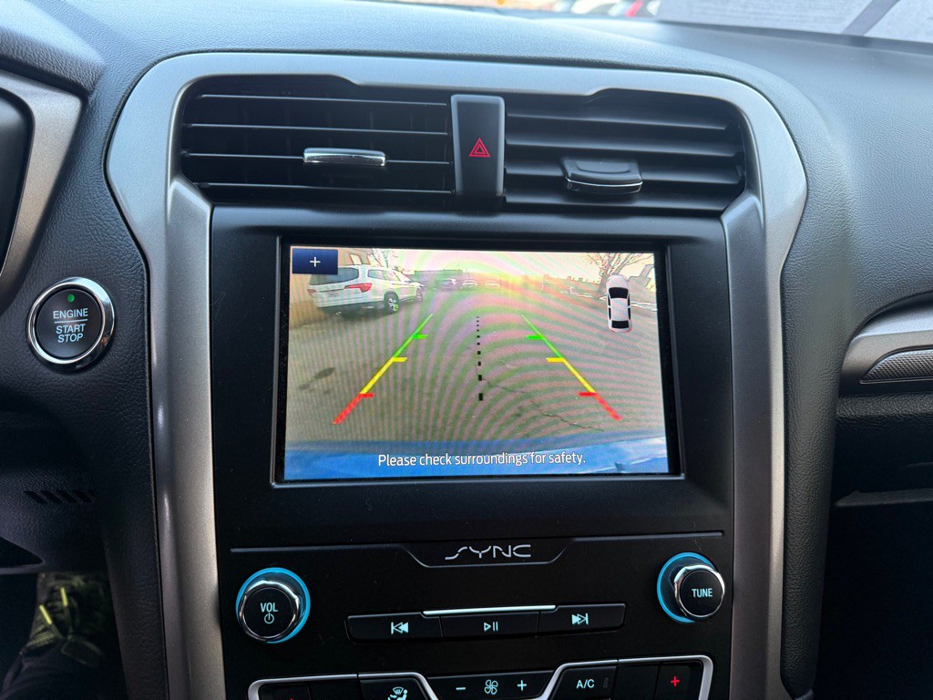 2019 Ford Fusion Image 17