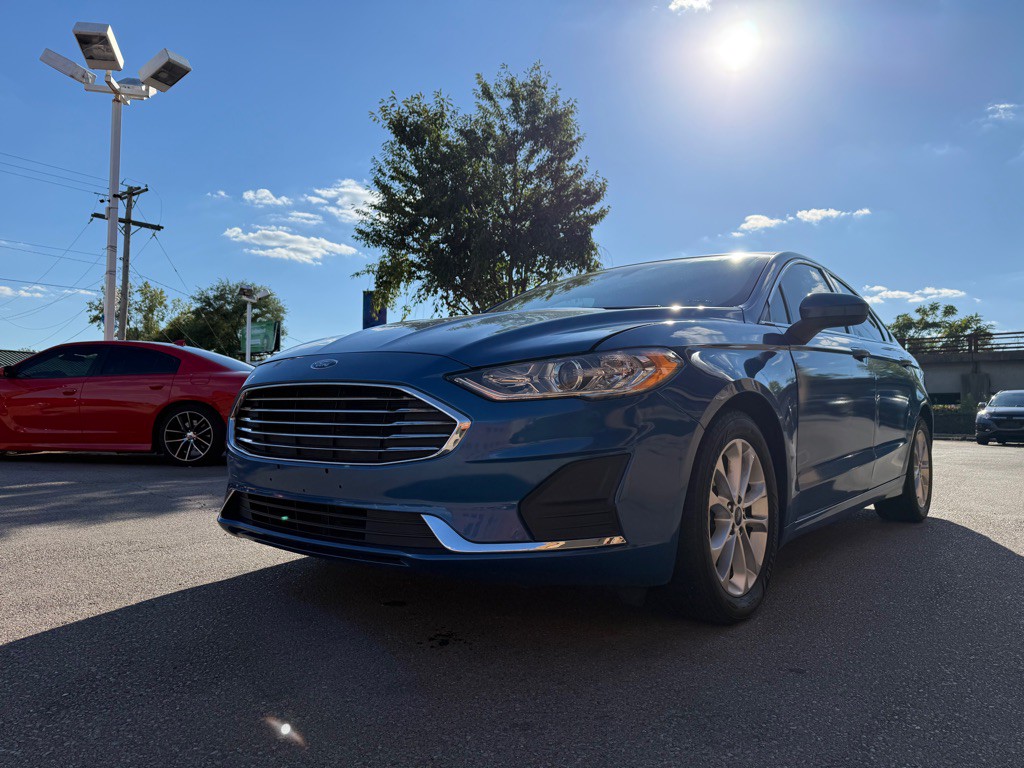 2019 Ford Fusion Image 3