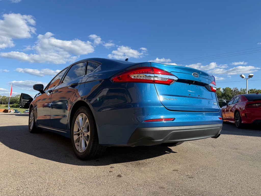 2019 Ford Fusion Image 5