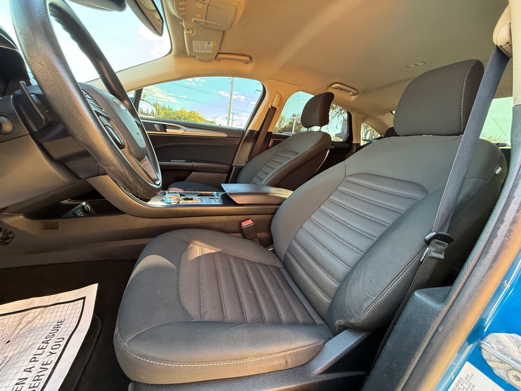 2019 Ford Fusion Image 9