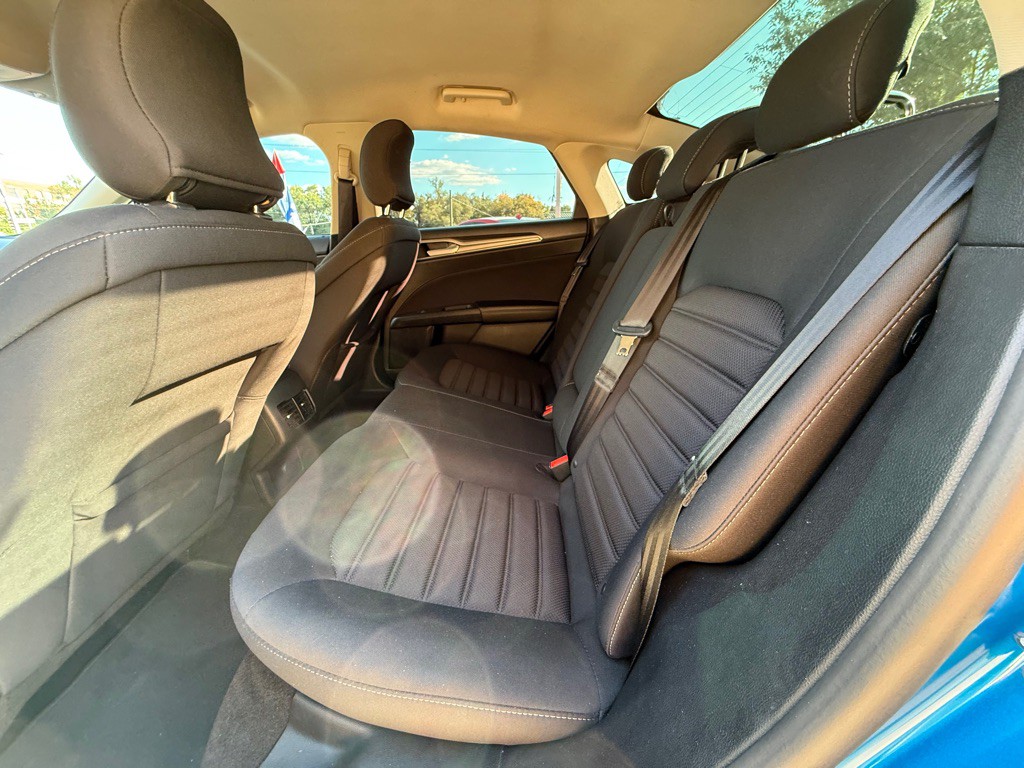 2019 Ford Fusion Image 10