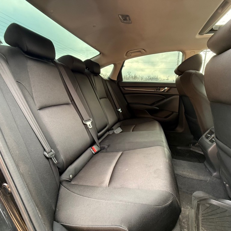 2019 Honda Accord Image 12