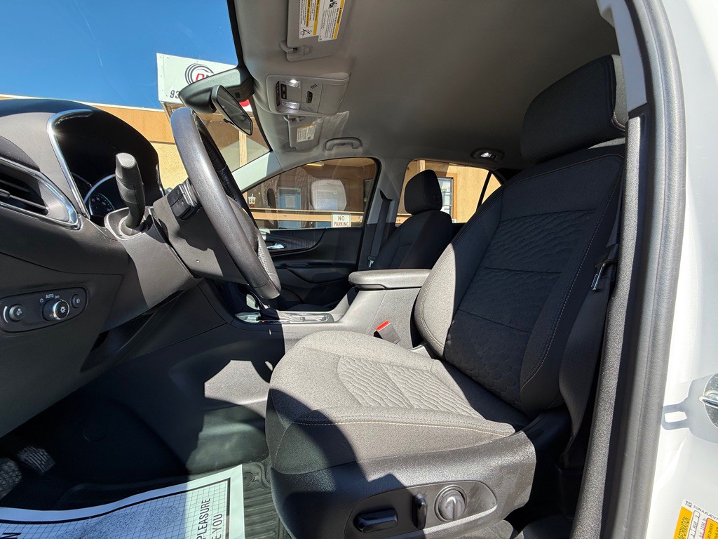 2020 Chevrolet Equinox Image 9