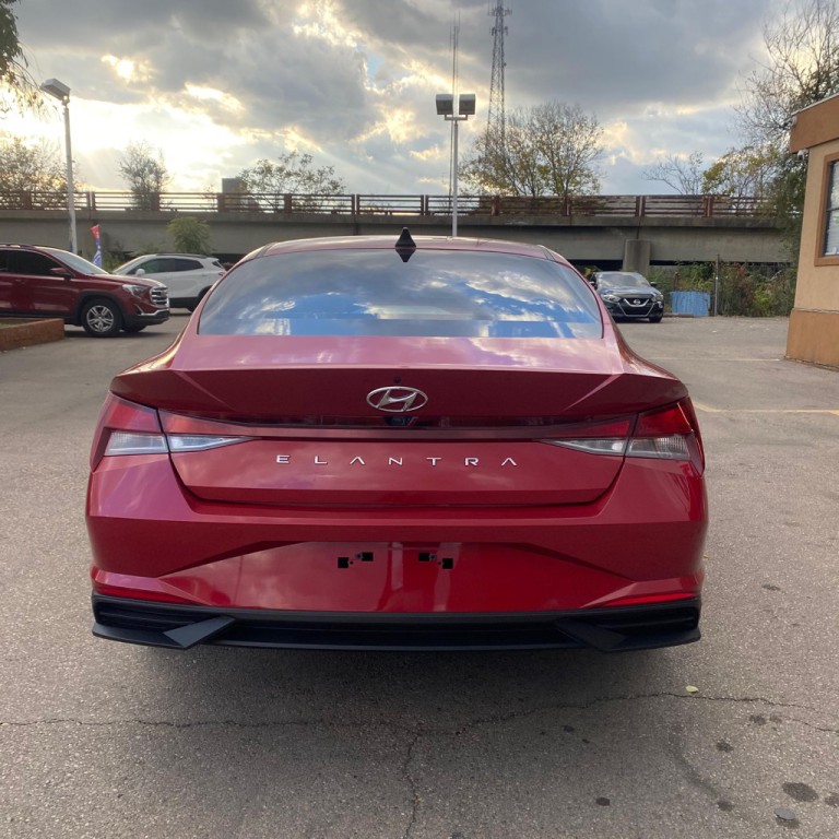 2023 Hyundai Elantra Image 6