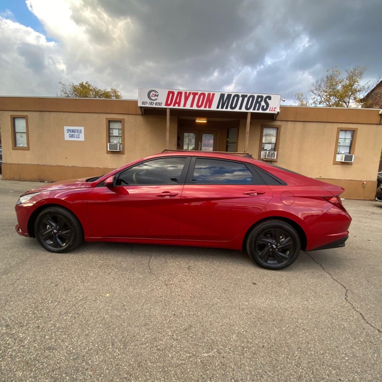 2023 Hyundai Elantra Image 8