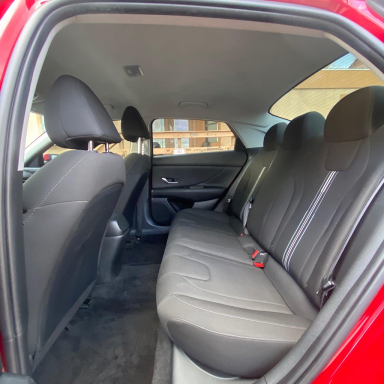 2023 Hyundai Elantra Image 10