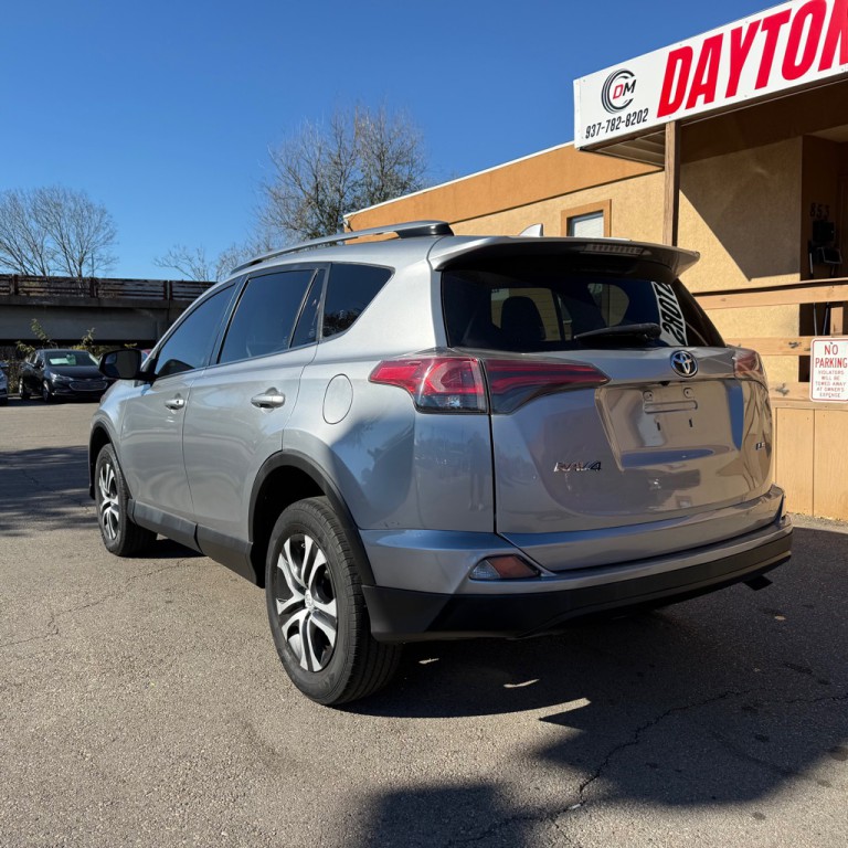 2018 Toyota Rav4 Image 7
