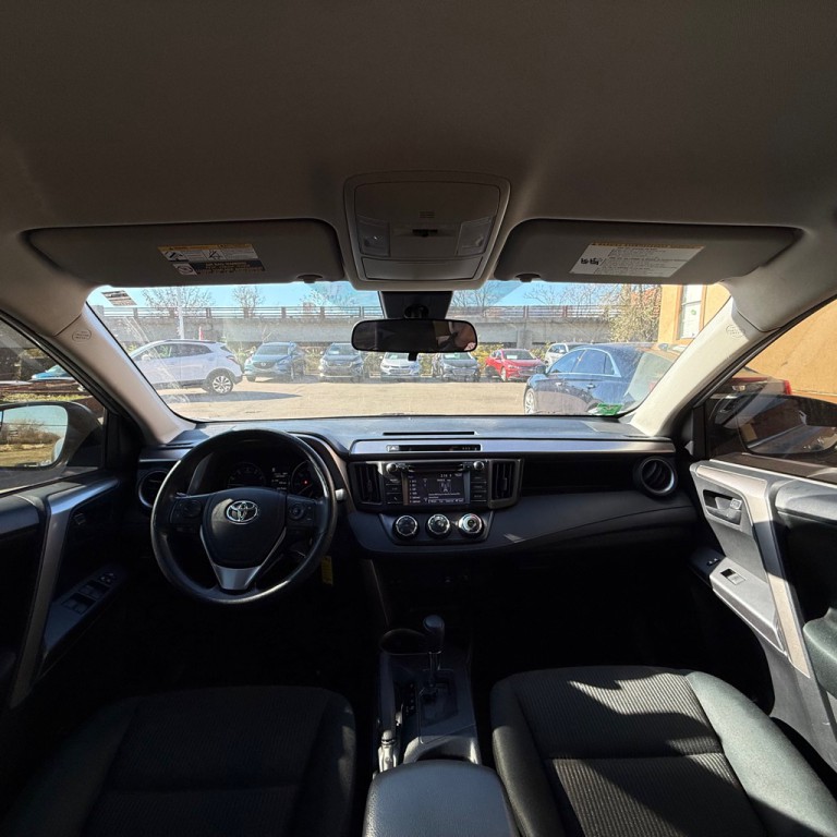 2018 Toyota Rav4 Image 13