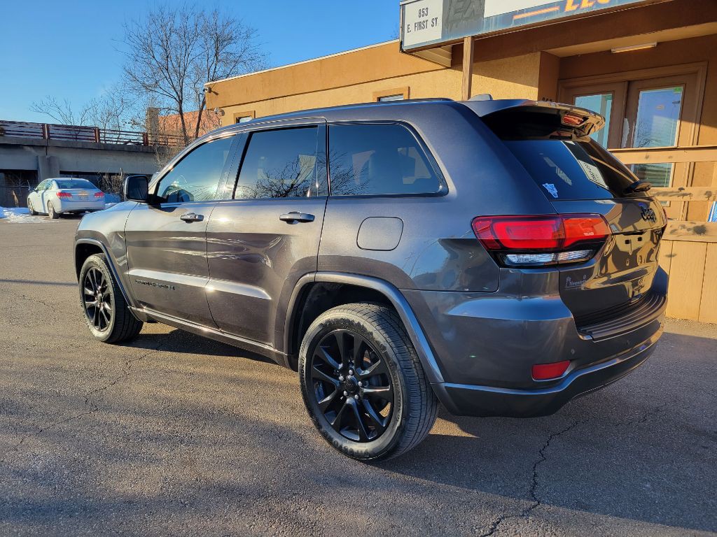 2019 Jeep Grand Cherokee Image 3