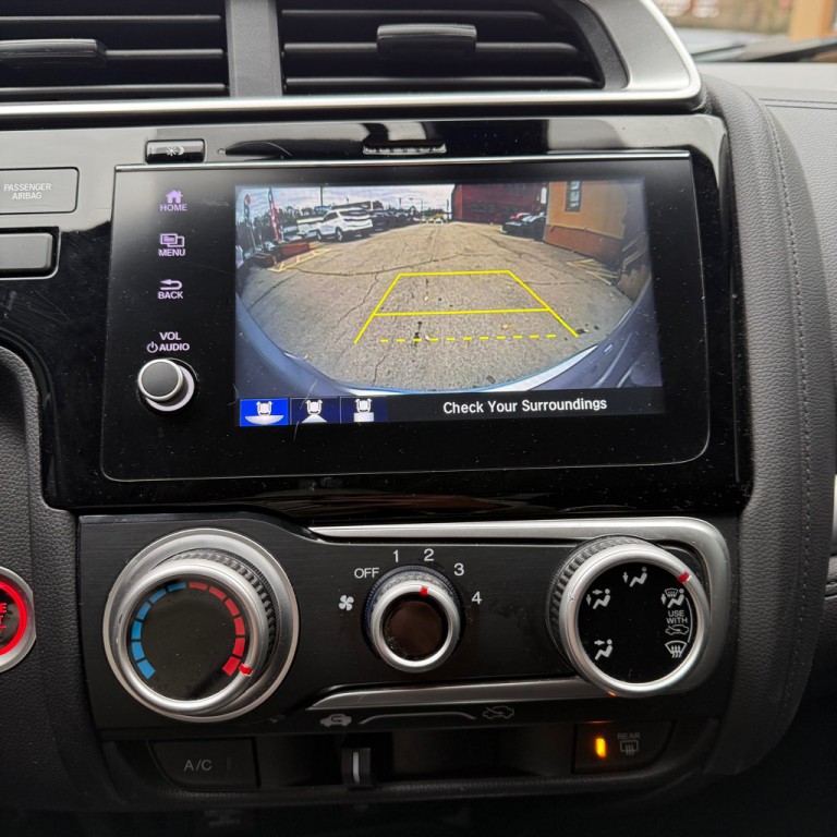 2019 Honda Fit Image 16