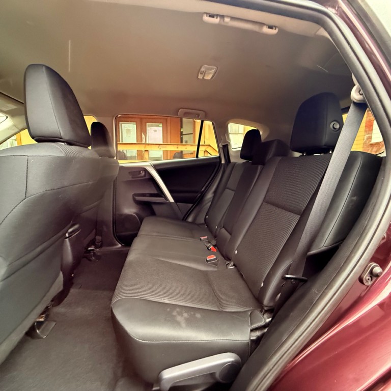 2017 Toyota Rav4 Image 10