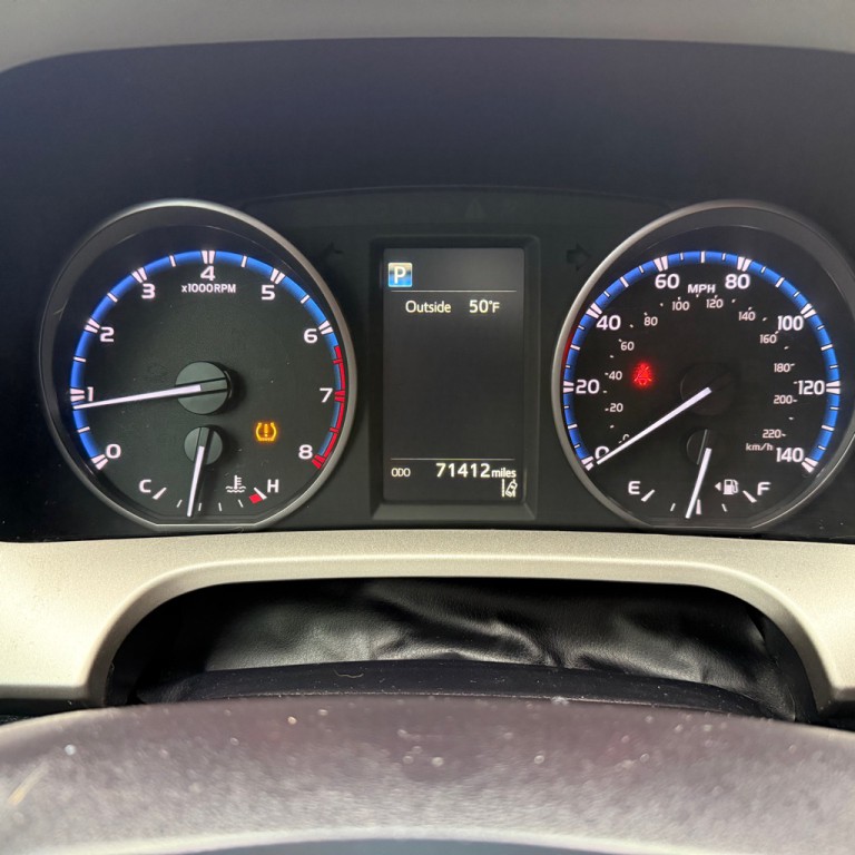 2017 Toyota Rav4 Image 15