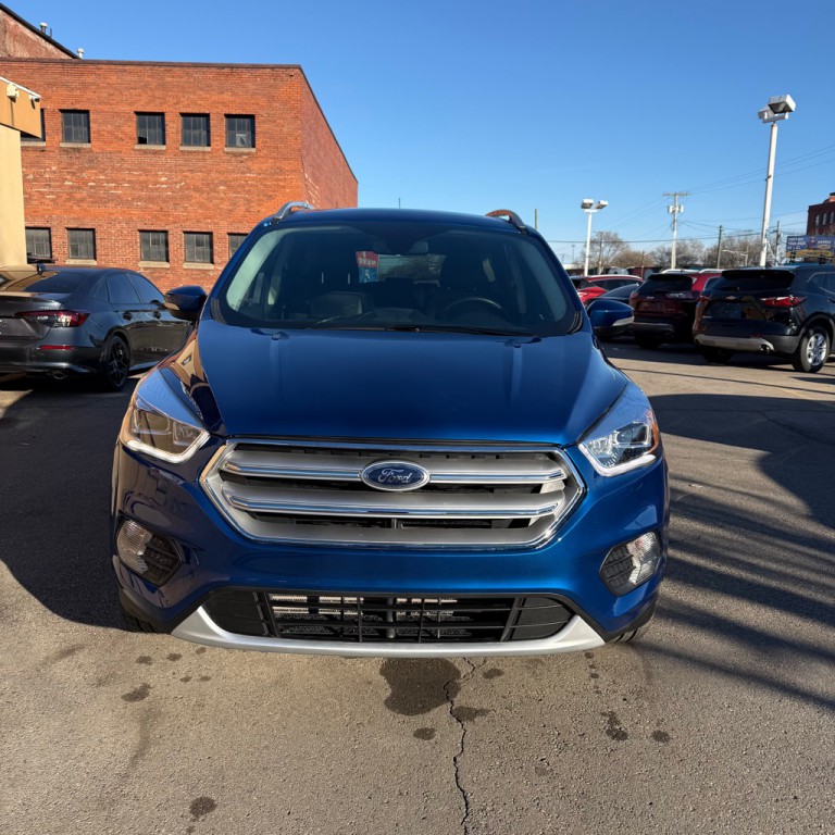 2017 Ford Escape Image 2