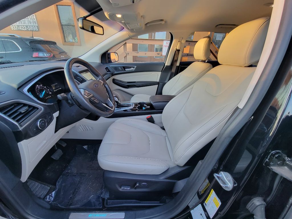 2017 Ford Edge Image 7