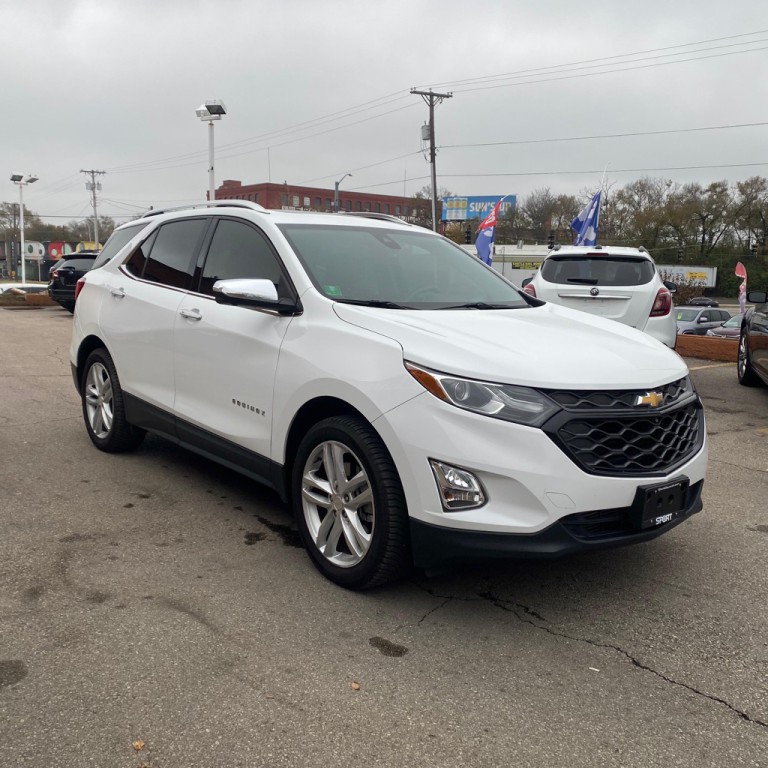 2019 Chevrolet Equinox Image 3
