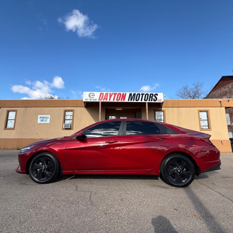 2022 Hyundai Elantra Image 8