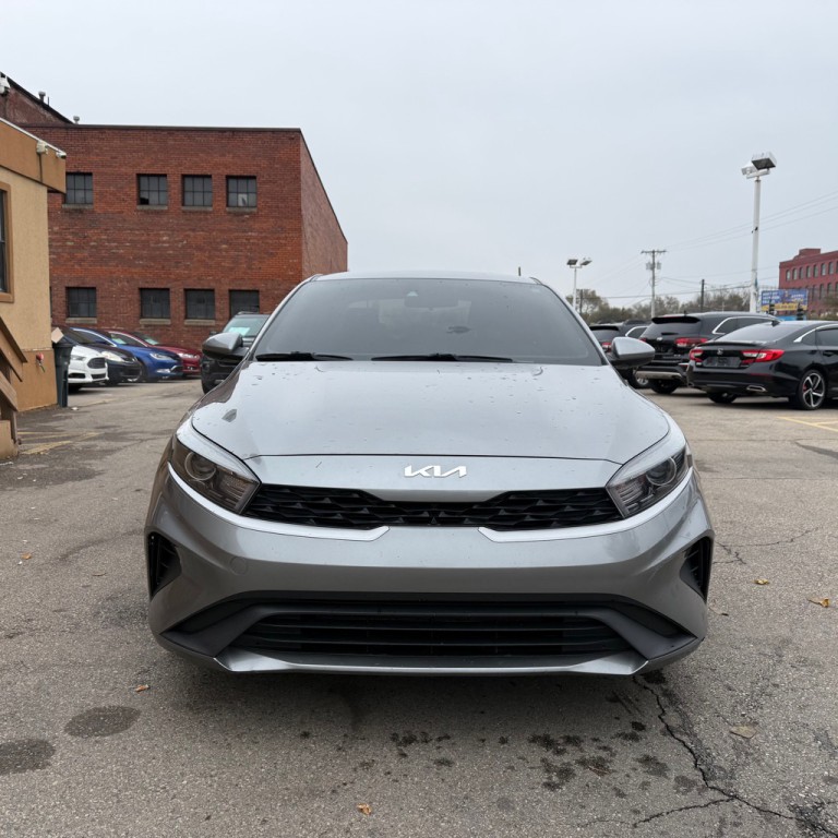 2022 Kia Forte Image 2