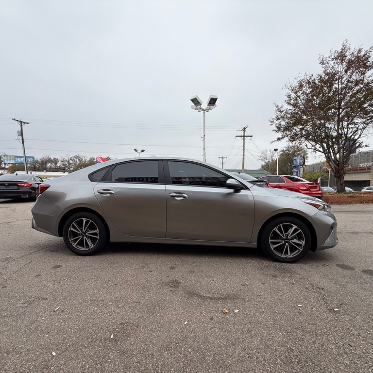 2022 Kia Forte Image 4