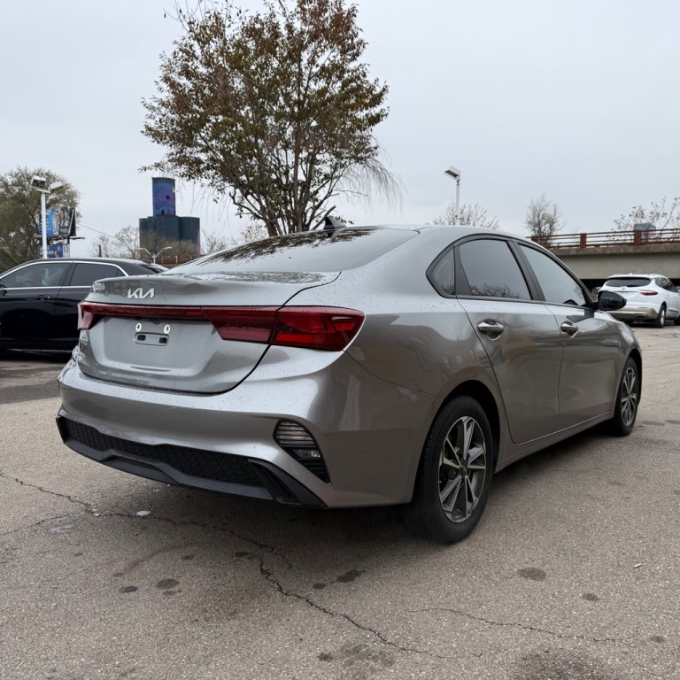 2022 Kia Forte Image 5