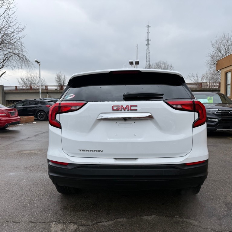 2018 GMC Terrain Image 6