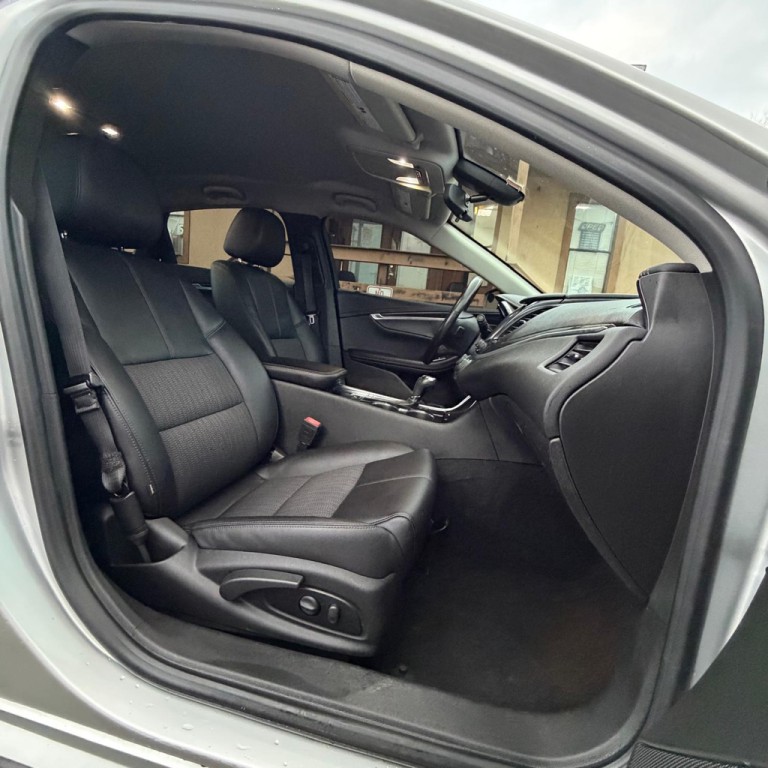 2019 Chevrolet Impala Image 11