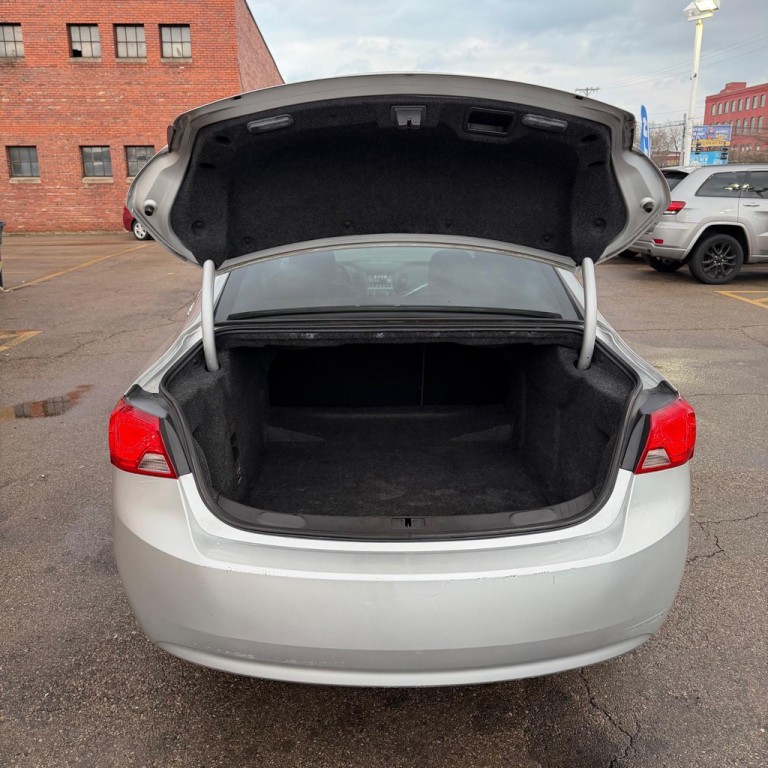 2019 Chevrolet Impala Image 13