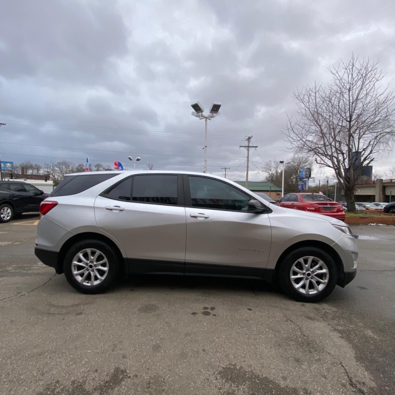 2021 Chevrolet Equinox Image 4