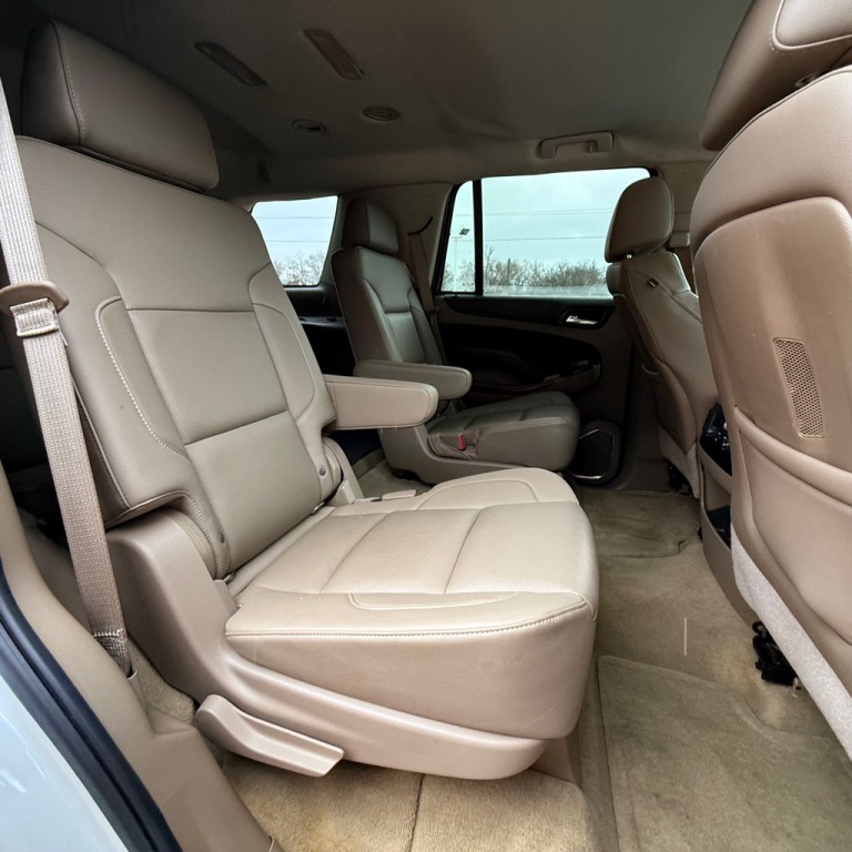 2016 Chevrolet Tahoe Image 12