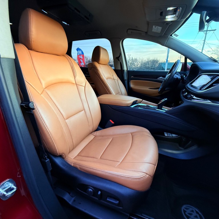 2018 Buick Enclave Image 11