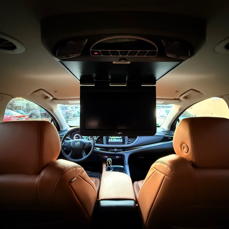 2018 Buick Enclave Image 15