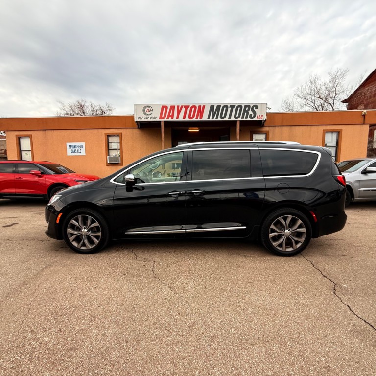 2019 Chrysler Pacifica Image 8