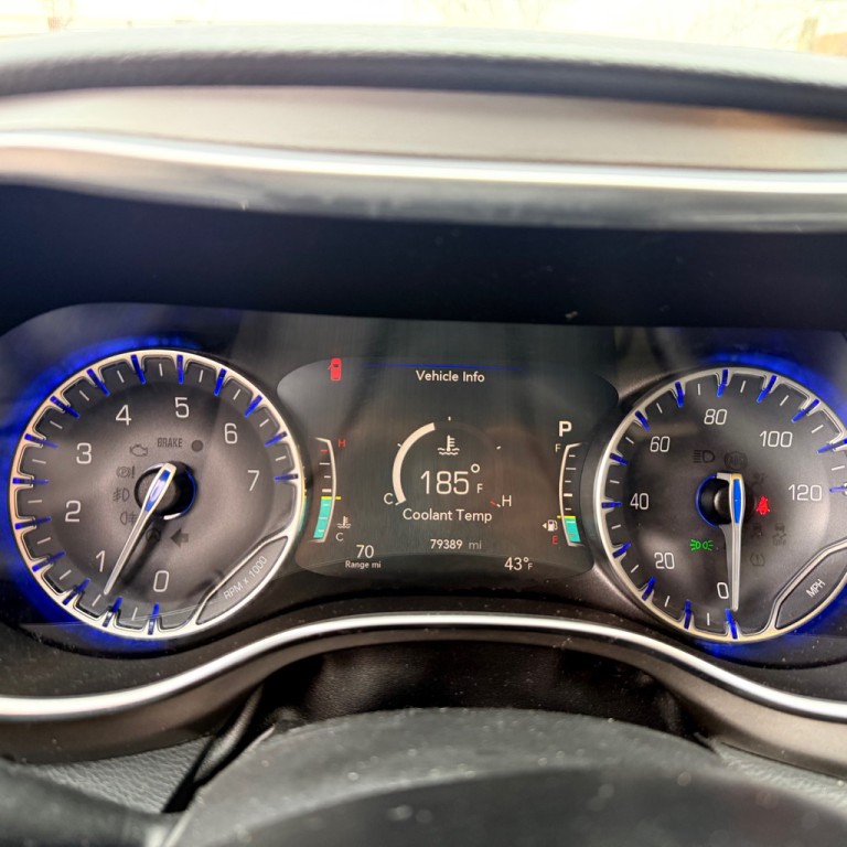 2019 Chrysler Pacifica Image 17