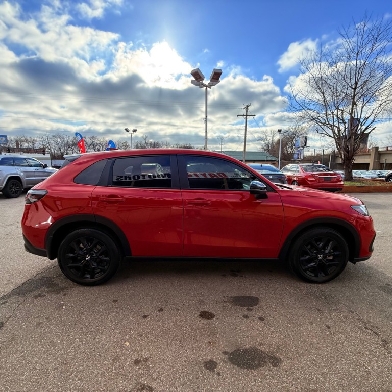 2025 Honda HR-V Image 4