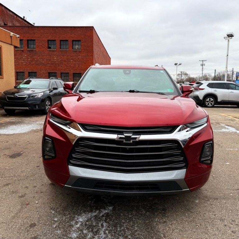 2019 Chevrolet Blazer Image 2