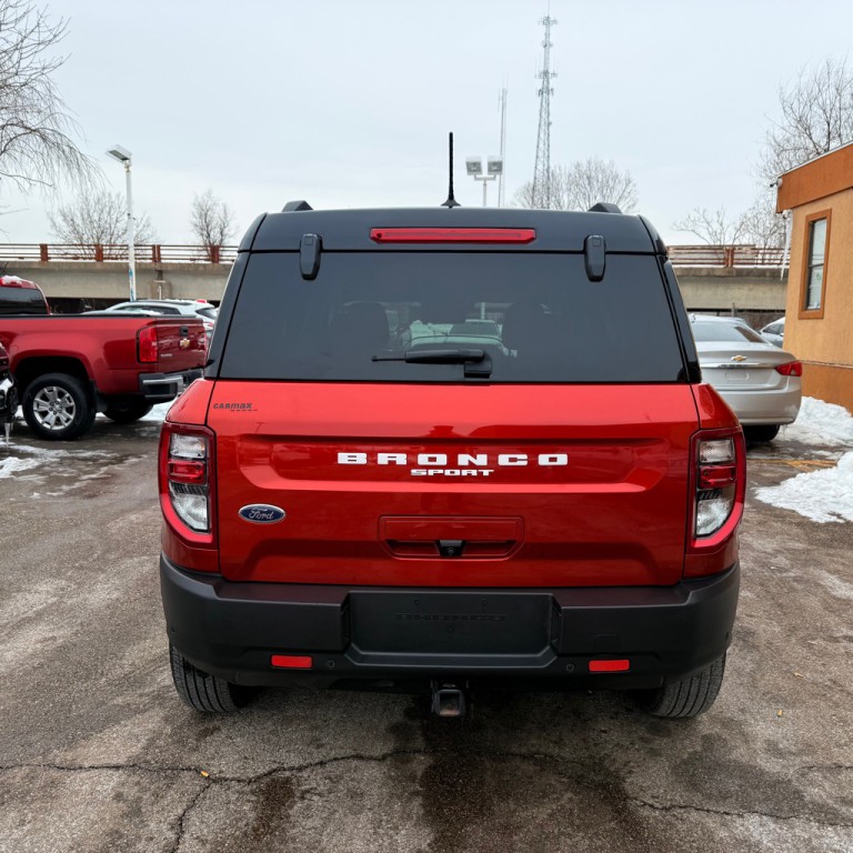 2022 Ford Bronco Image 6