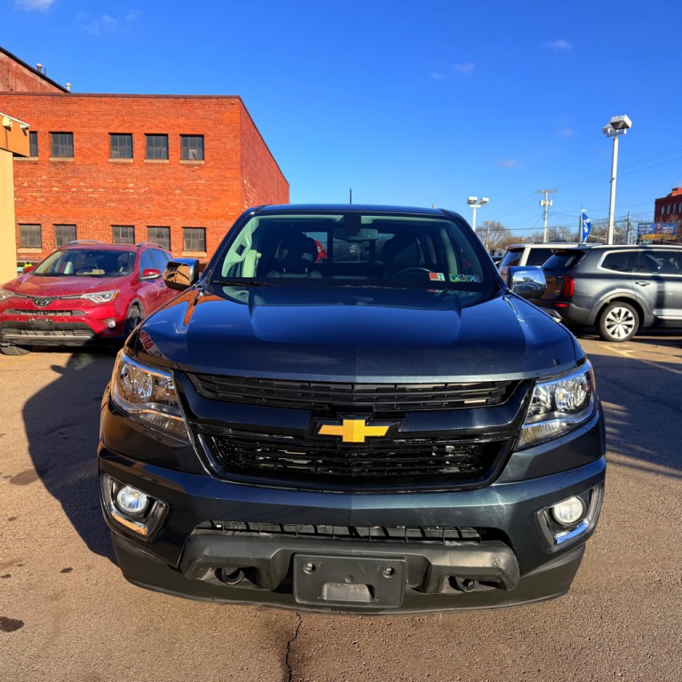 2019 Chevrolet Colorado Image 2
