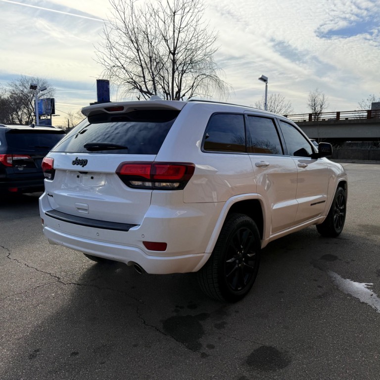 2018 Jeep Grand Cherokee Image 5