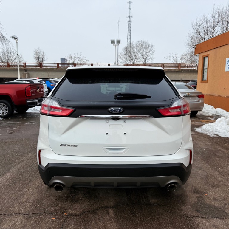 2020 Ford Edge Image 6