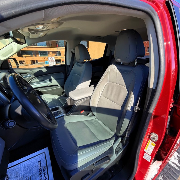 2015 Chevrolet Colorado Image 9