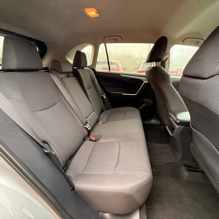 2019 Toyota Rav4 Image 12