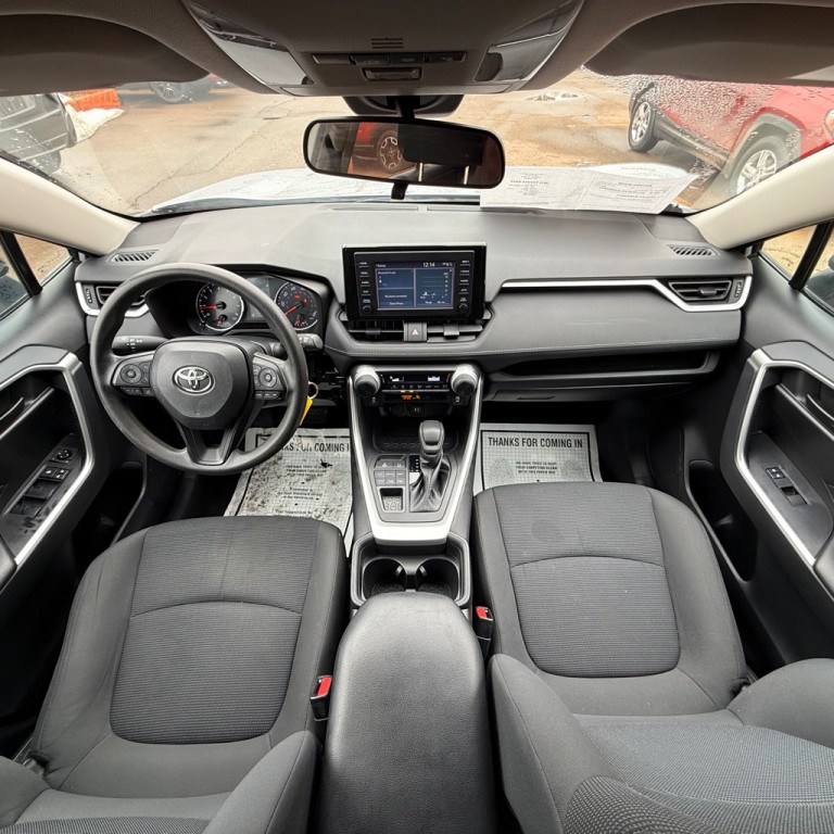 2019 Toyota Rav4 Image 13