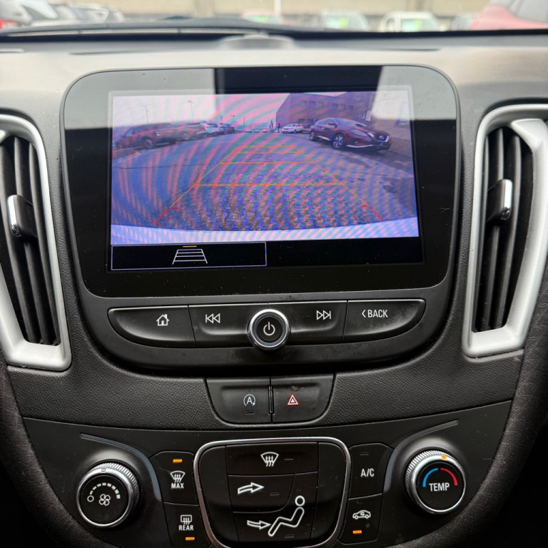 2022 Chevrolet Malibu Image 16