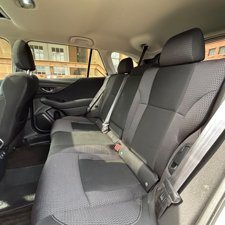 2022 Subaru Outback Image 10
