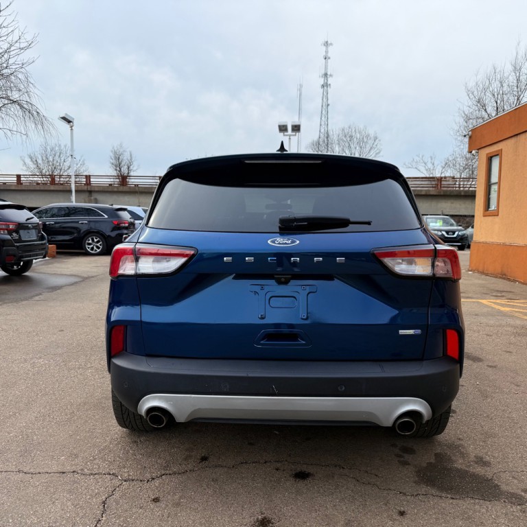 2020 Ford Escape Image 6
