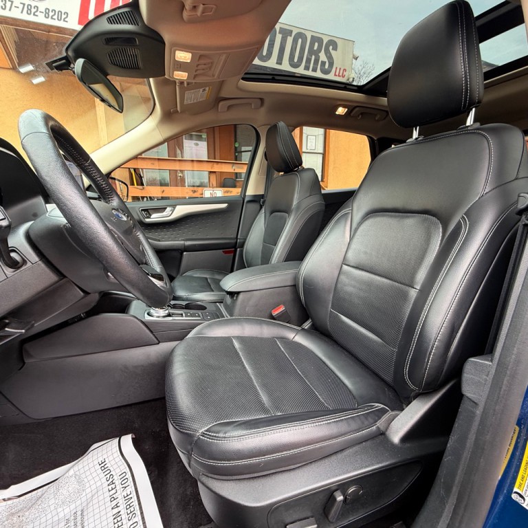 2020 Ford Escape Image 9