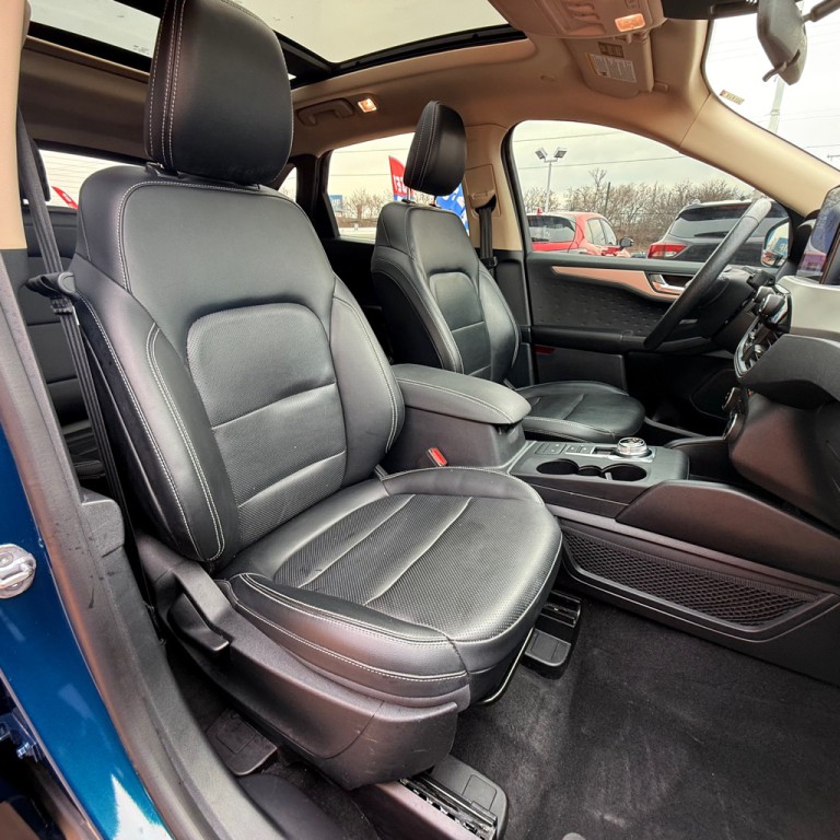 2020 Ford Escape Image 11