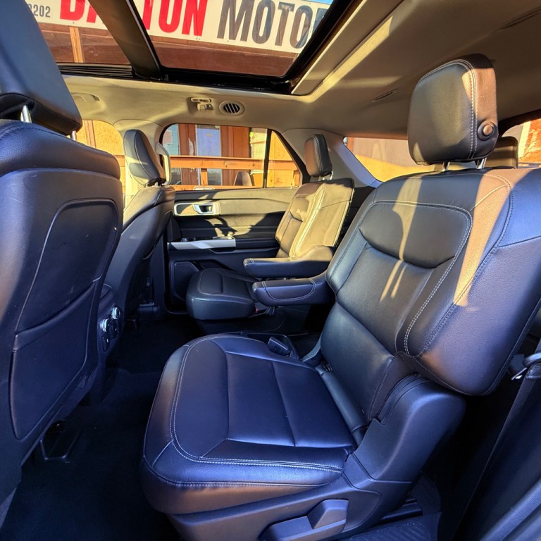 2020 Ford Explorer Image 10