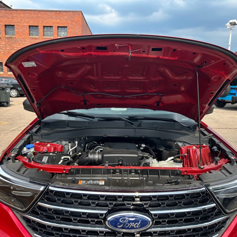 2020 Ford Explorer Image 18
