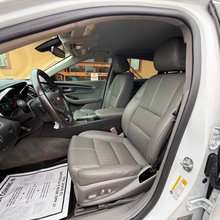 2016 Chevrolet Impala Image 9